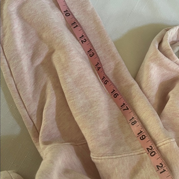 NWT Savage X Fenty weekender Terry Cropped Hoodie | Size: xl - Picture 10 of 10